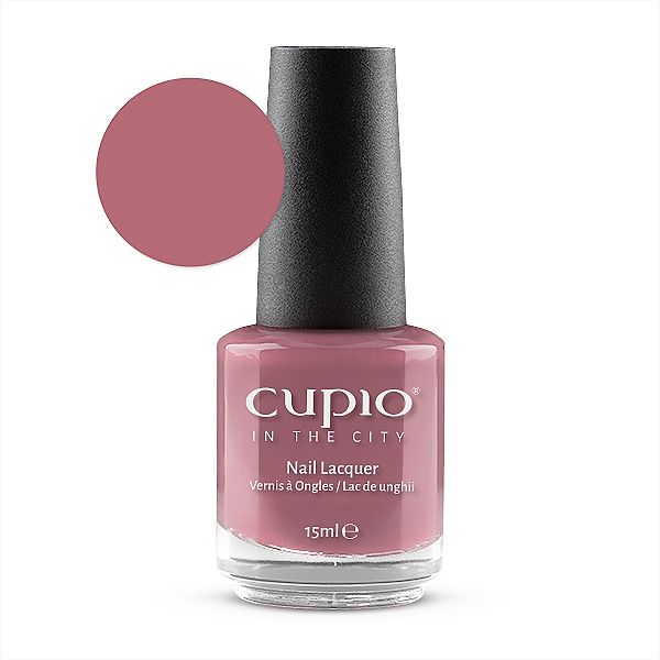 Cupio Nagellack in rosa mit 15 ml Inhalt