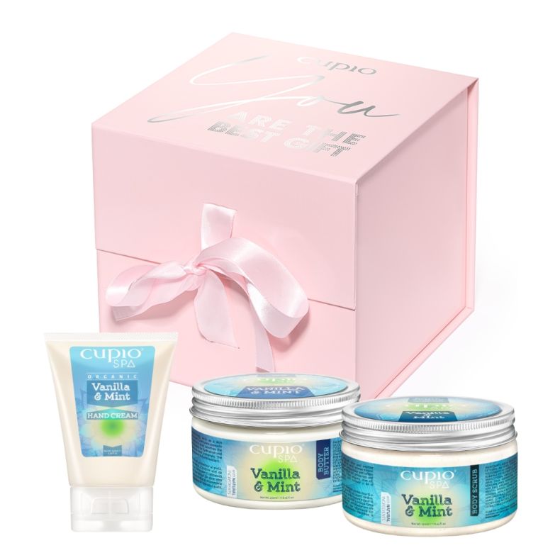 Cupio Geschenkset in rosa Box mit Handcreme, Körperbutter und Körperpeeling der Duftnote Vanilla & Mint