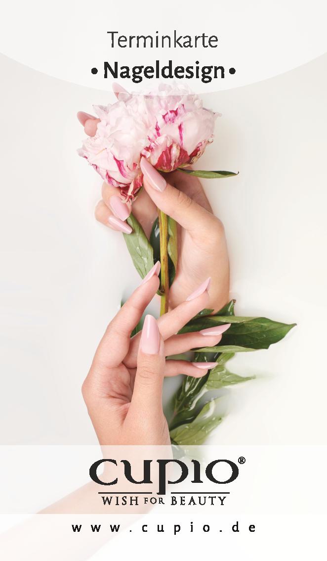 Hände mit Nageldesign halten eine Blume und eine Terminkarte für Nageldesign von cupio
