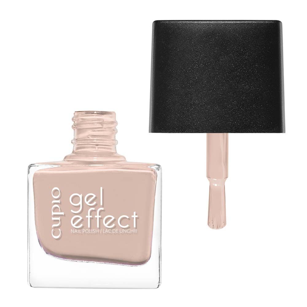 Flasche Cupio Gel Effect Nagellack in Beige mit schwarzem Deckel und Pinsel