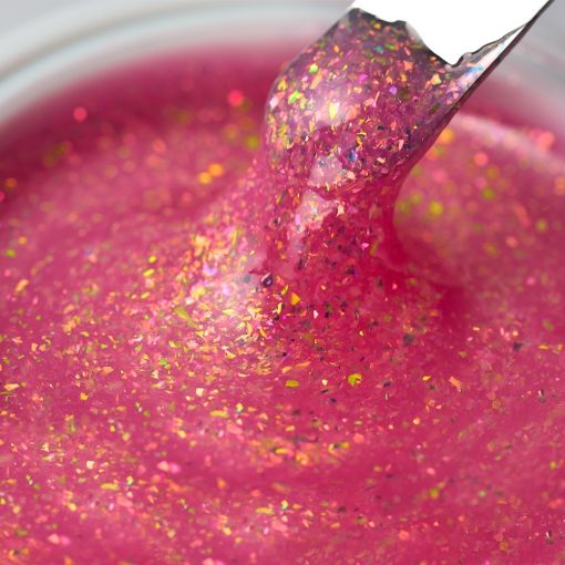 Nahaufnahme einer rosa Bastelmasse mit glitzernden Partikeln