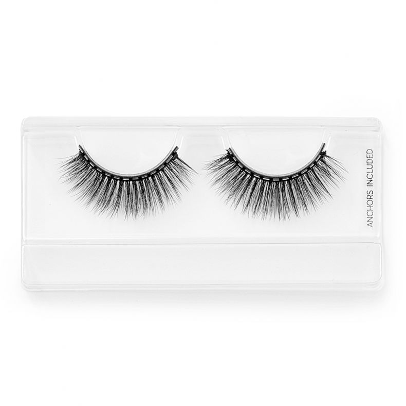Duo von Künstlichen Wimpern in transparenter Verpackung
