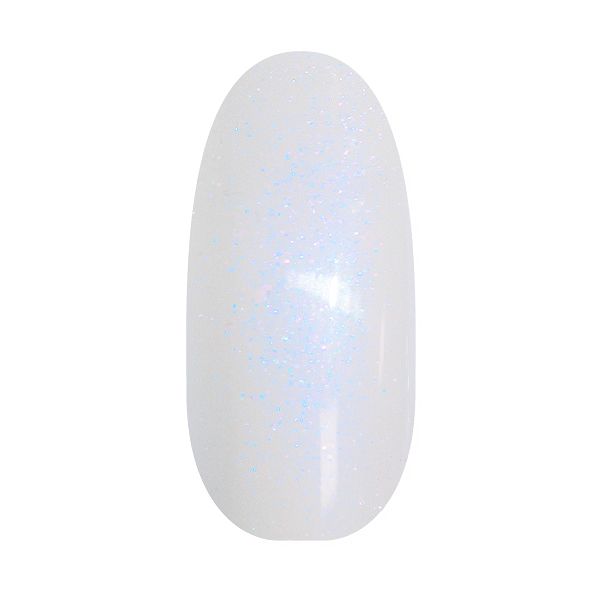 Weißer Nagellack mit Glitzer und blauen Partikeln auf einem Nageltip