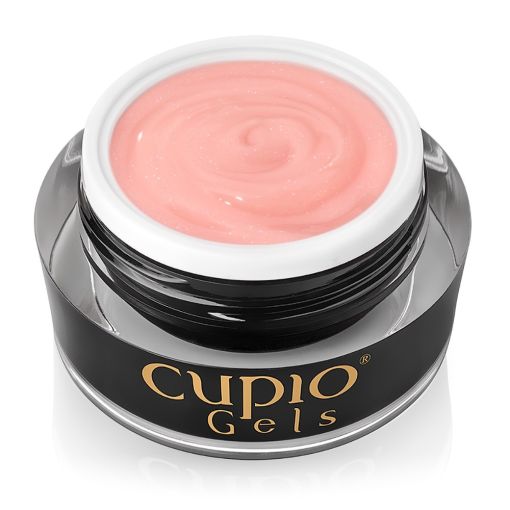 Becher mit Cupio Gels in zartem Pink für Nageldesigns